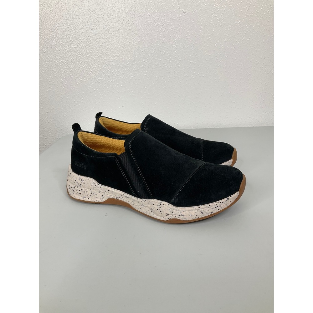 Taos Plim Soul Lux Black Suede Slip On Sneakers Womens 7.5 Walking Shoes